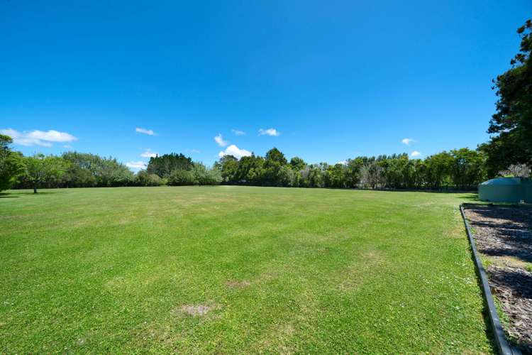 154 Boord Crescent Kumeu_20