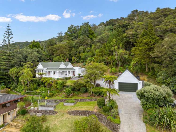 28 Fifth Avenue Avenues_25