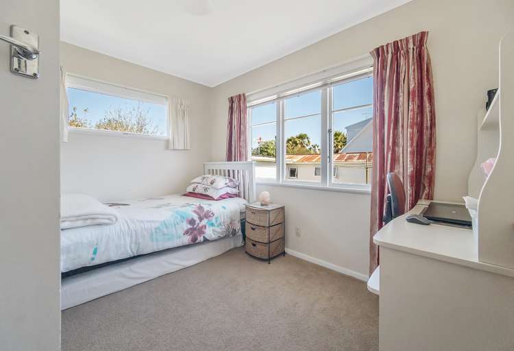 28 Dickens Street Stoke_13