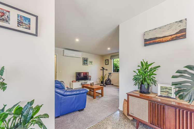 59 Sunningdale Drive Stoke_14