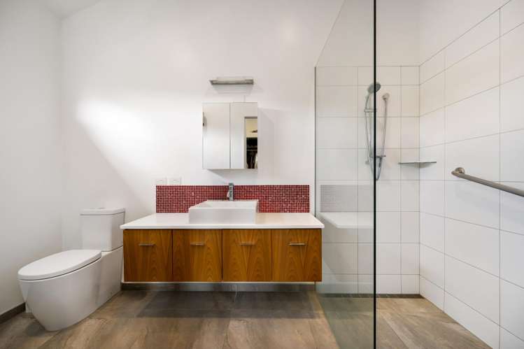 76 Aubrey Road Wanaka_12