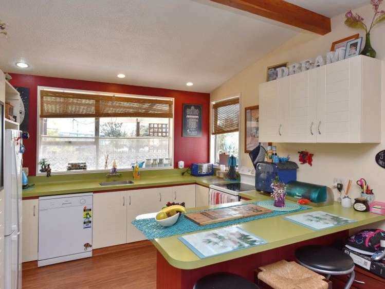 54 Grierson Avenue Amberley_4