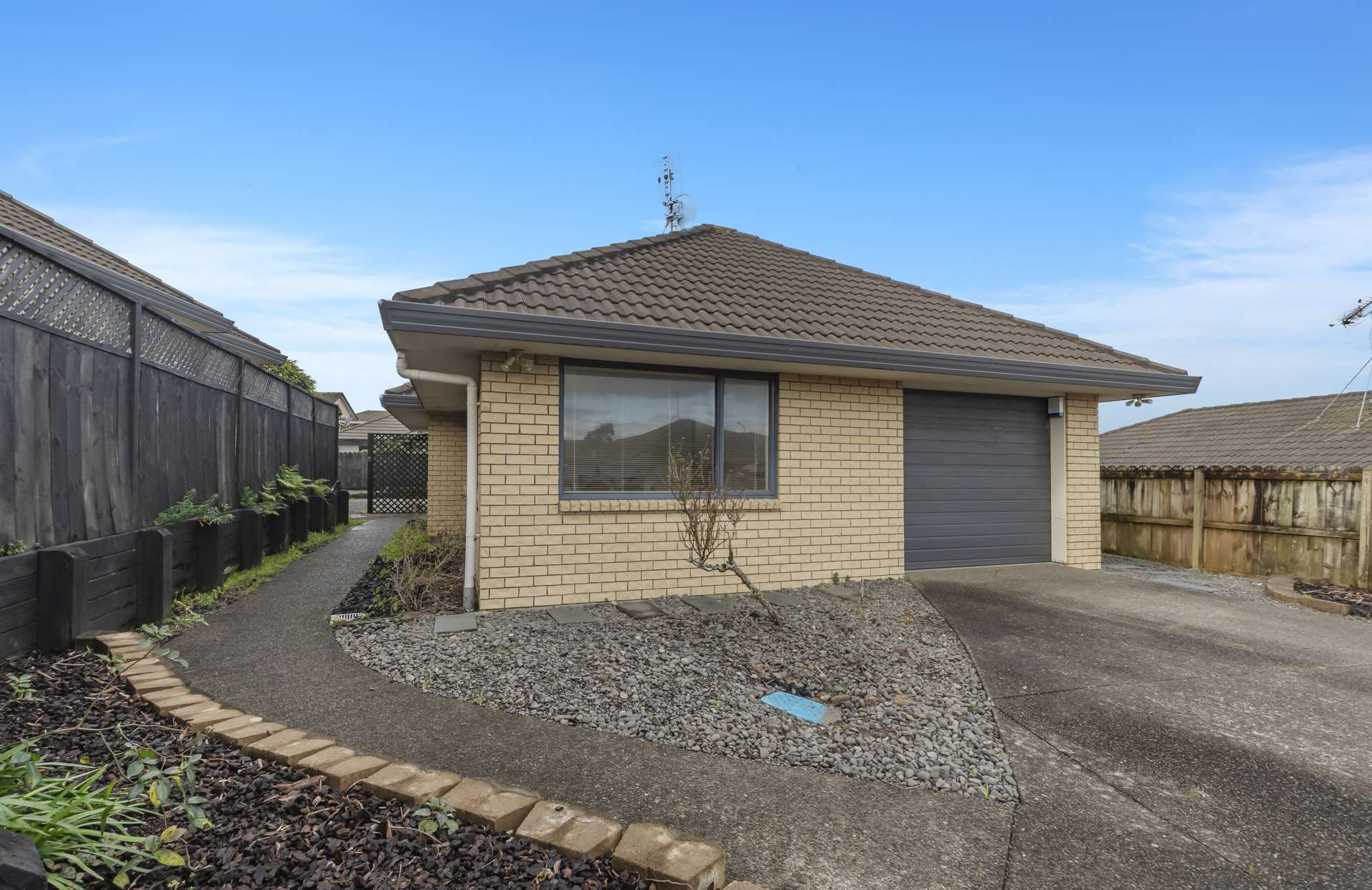 35 Rathmar Drive Manurewa_0