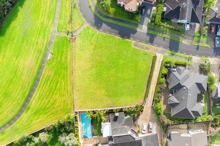 8 Kenley Heights Flat Bush_14