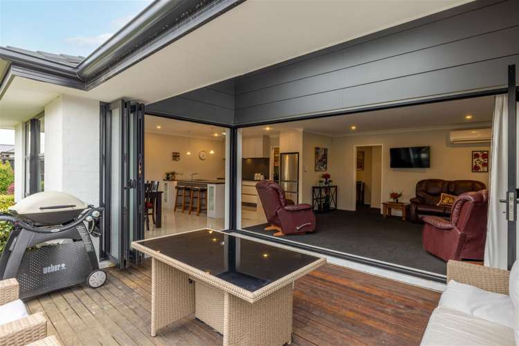 47 Vernon Drive Lincoln_18