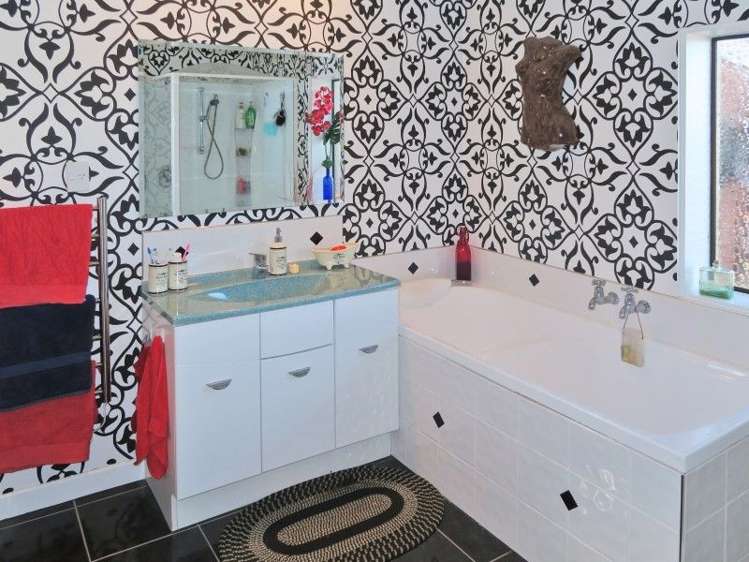 16 Mcskimming Lane Balclutha_12