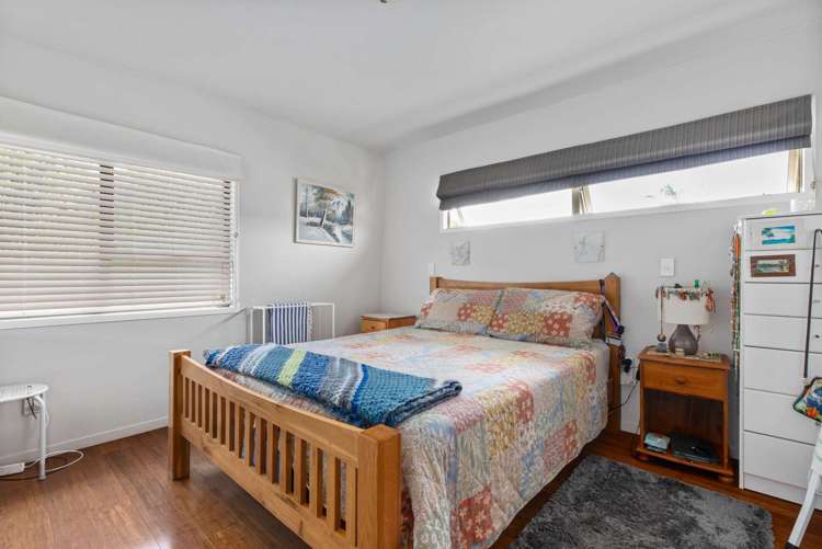 48 Beach Road Te Atatu Peninsula_18