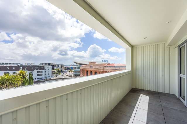 706/10 Ronayne Street Auckland Central_4