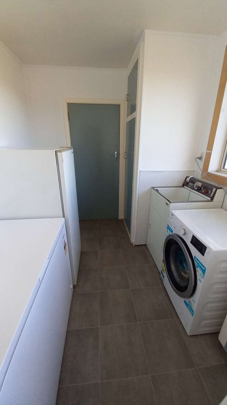 3 Carlyle Street Tuatapere_13