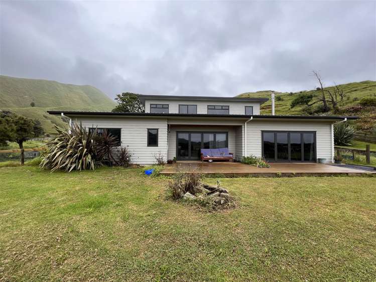 8 Mangatoa Road Marokopa_1