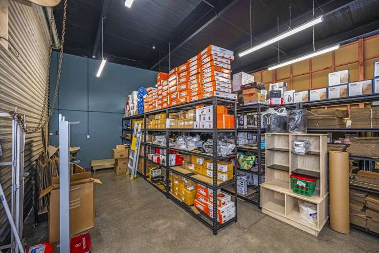 Unit 15, 18 Link Drive Wairau Valley_14