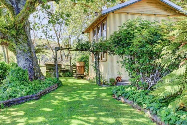 827 Limeworks Loop Road Karamu_17