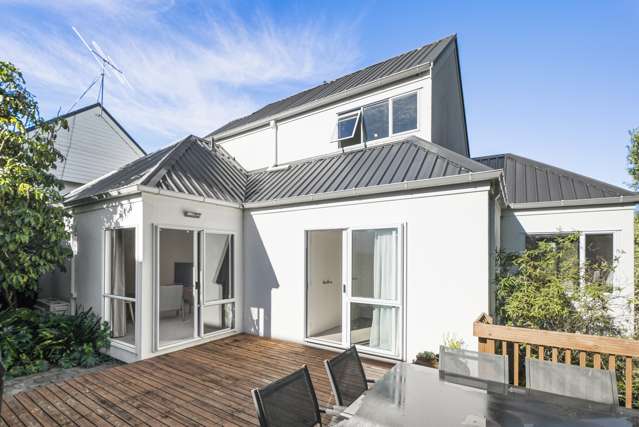 Northcote Gem - Nestled in Nature