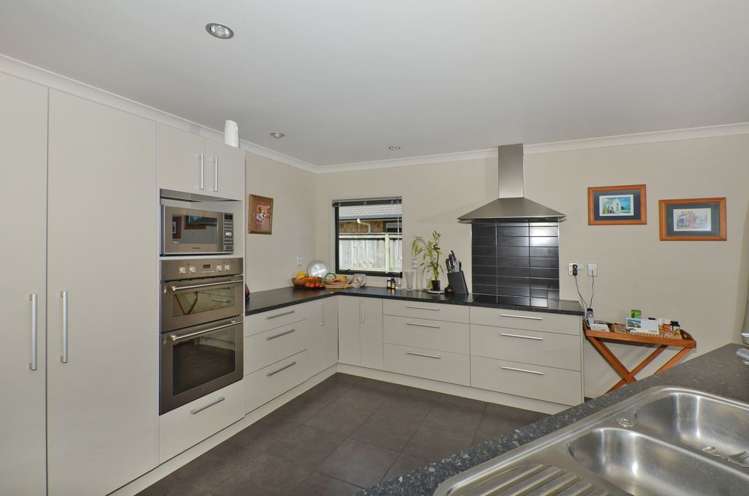 12 Pompallier Estate Drive Maunu_2