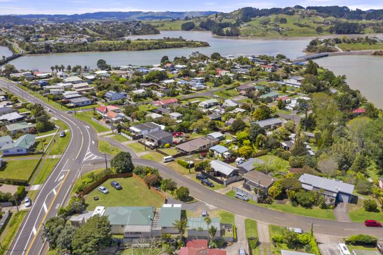 74 Wainui Road Raglan_21