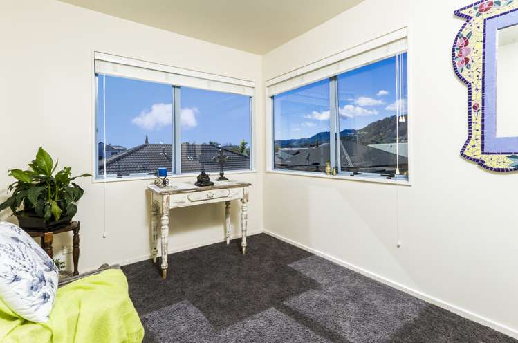 12 Highgrove Way The Wood_13