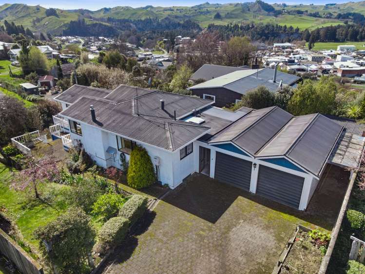 9 Titi Street Taihape and Surrounds_18