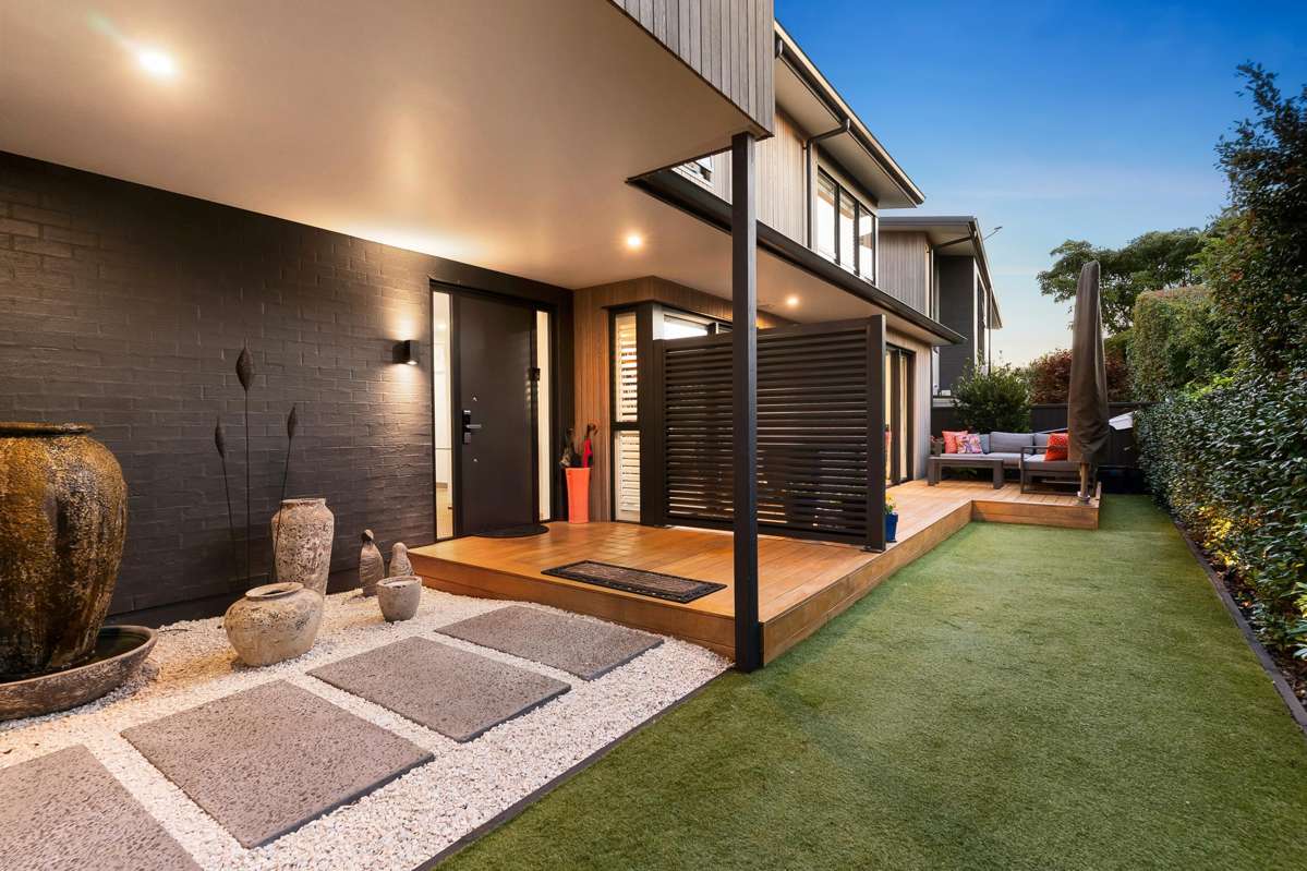 10A Glen Atkinson Street_1