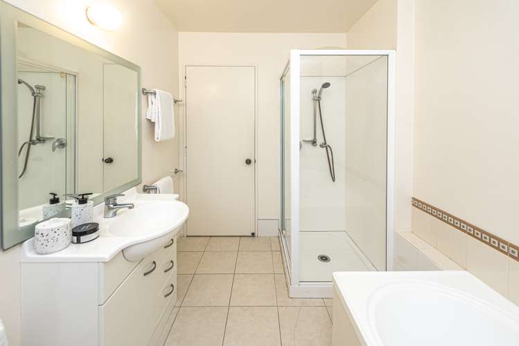 4 Rotokawau Drive Otamatea_18