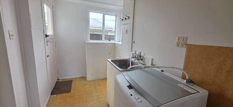  44 Manuka Street Ōtaki Beach_7