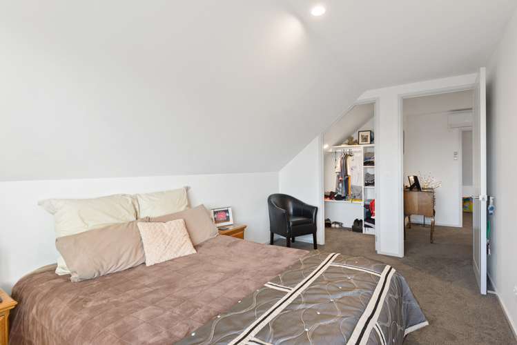 17 Carnaveron Drive Lincoln_13