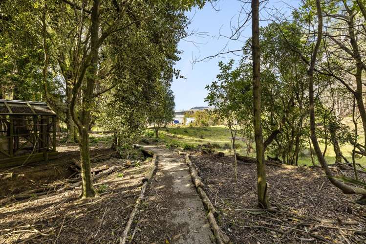 12 Shirley Lane Sawyers Bay_28