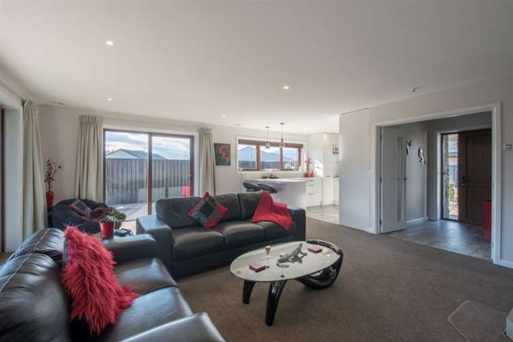 26 Magnetic Place Cromwell_7