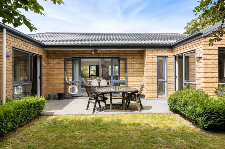 11 Armil Place Lincoln_10