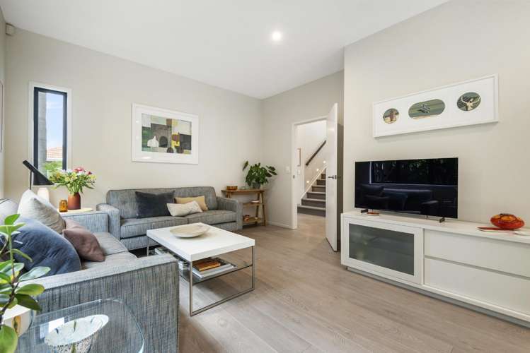 23A Peter Terrace Castor Bay_13