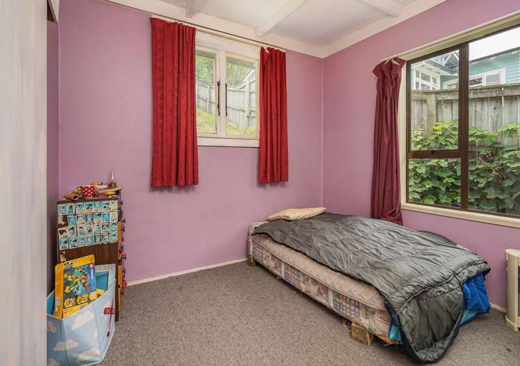 29 Emano Street Toi Toi_10