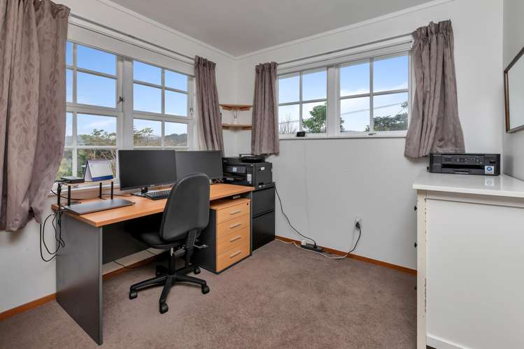 31 Clotworthy Crescent Onerahi_11