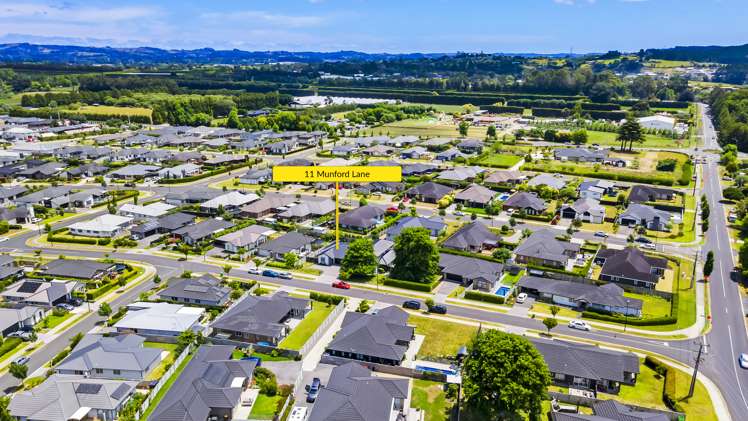 11 Munford Lane Riverhead_32