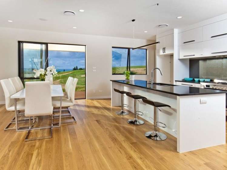 25 Bounty Road Long Bay_1