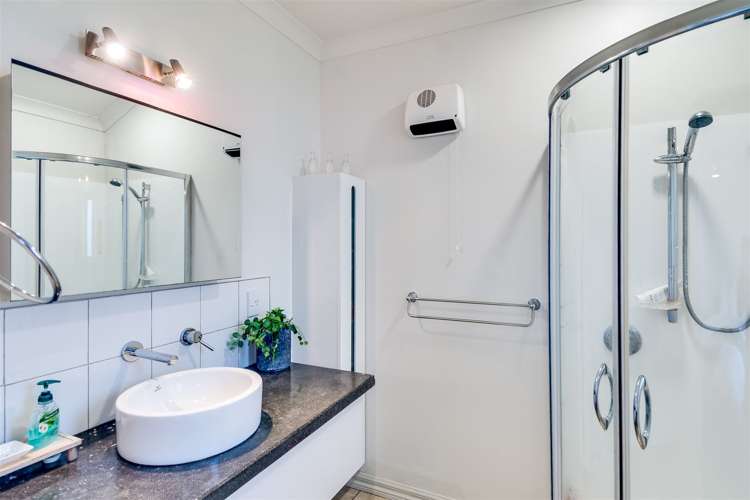 4 Highgrove Place Waipukurau and Surrounds_11