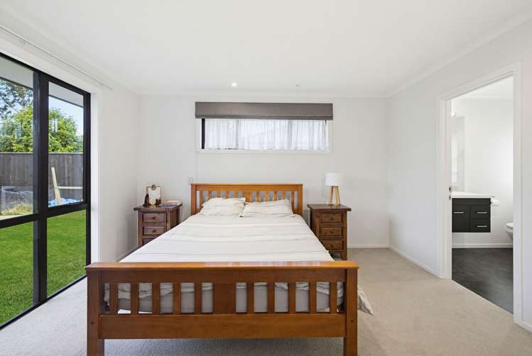 13 Berryfield Drive Richmond_11