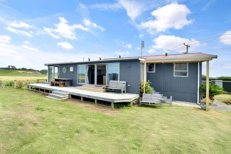 342 Pukehina Beach Road Pukehina Beach_23