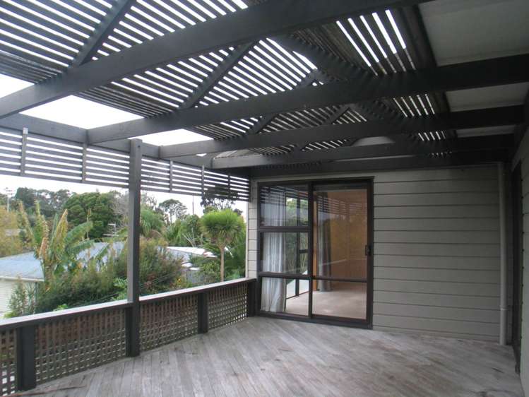 27 Cliff Road Torbay_12