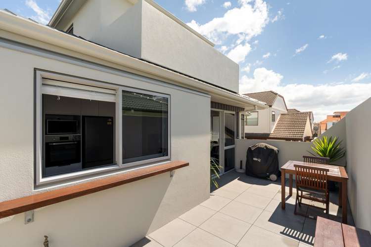 7B Victoria Road Mt Maunganui_23