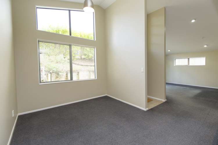 88d Brian Crescent Stanmore Bay_11