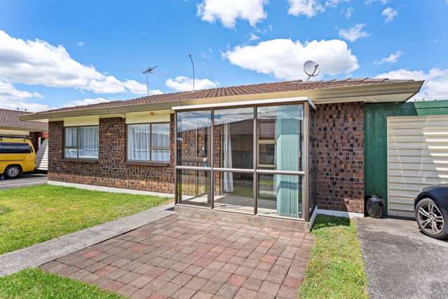 2/12 Duke Street Papakura_2