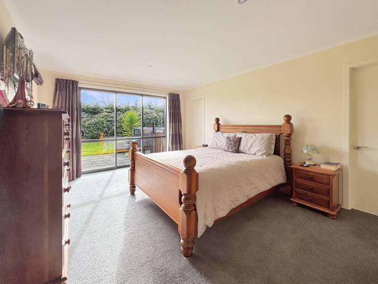 341 Airedale Road Weston_15