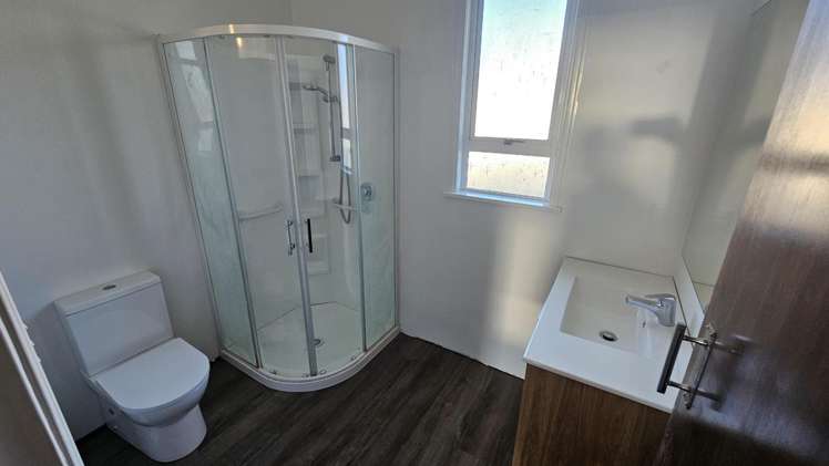 65 Tukapa Street Westown_7