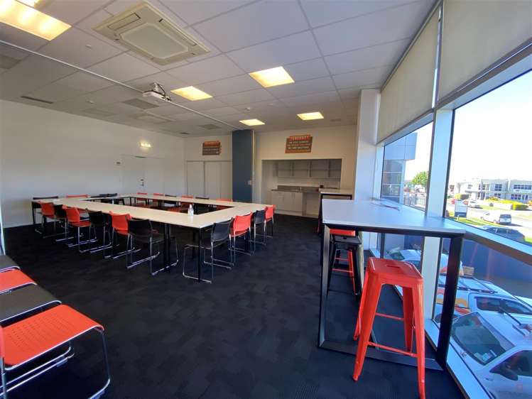 56 The Boulevard Te Rapa_11