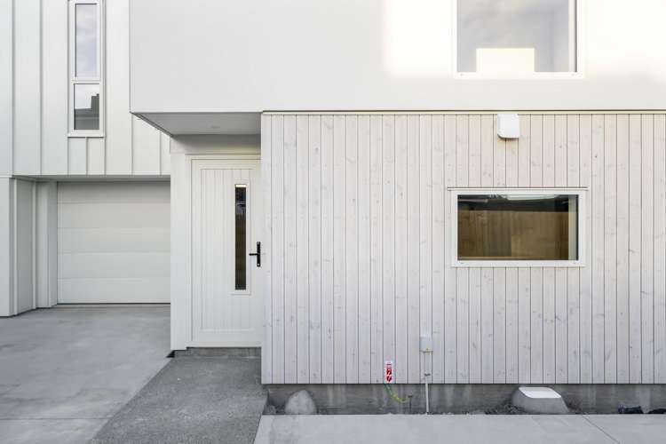 2-3/36 Evesham Crescent Spreydon_16