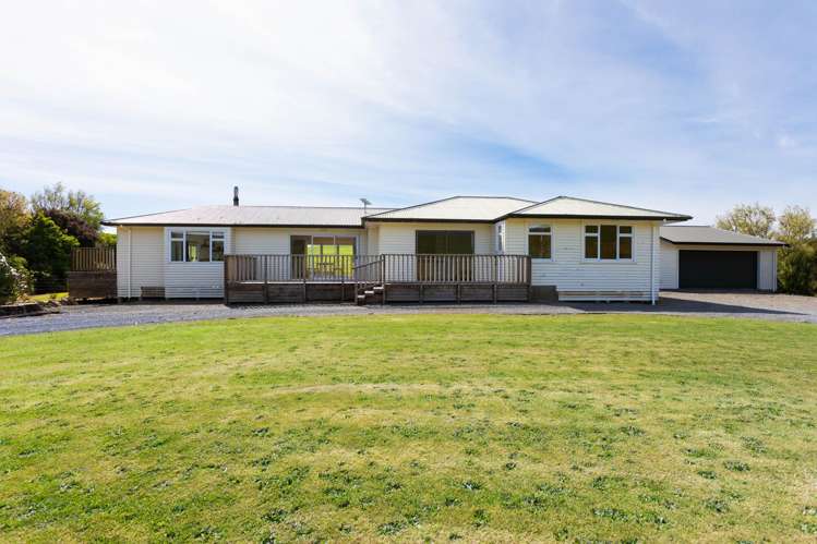 184 South Road No 2 Eketahuna_21
