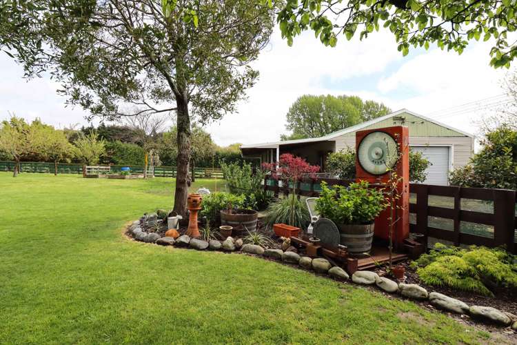 115 Riversdale Road Carterton_22