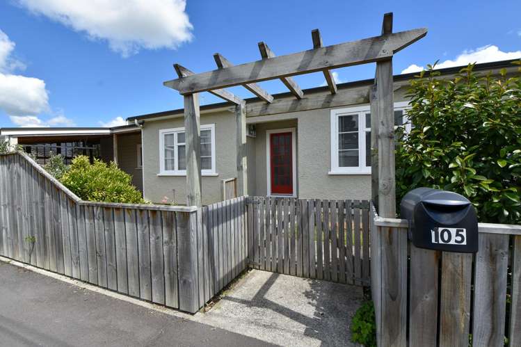 105 Broadway Carterton_17