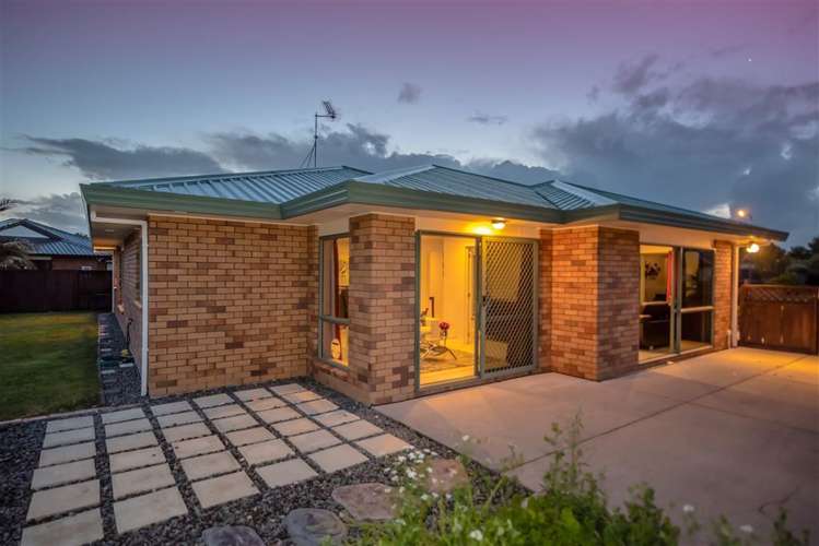 13 Westminster Place Rototuna North_14