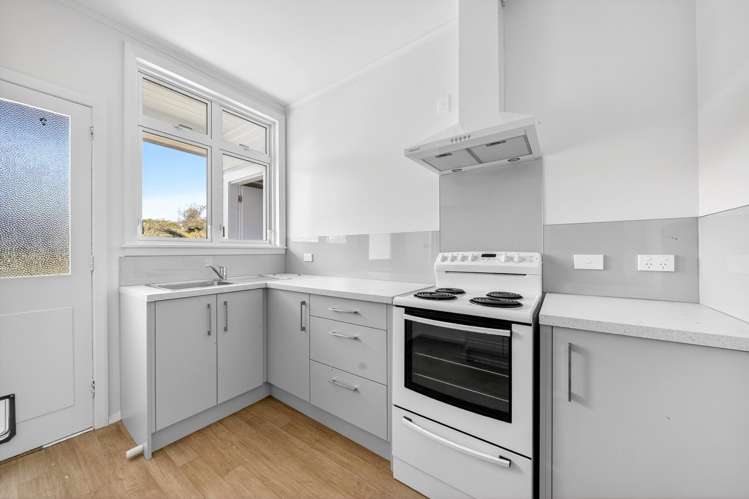 176 High Street North_2
