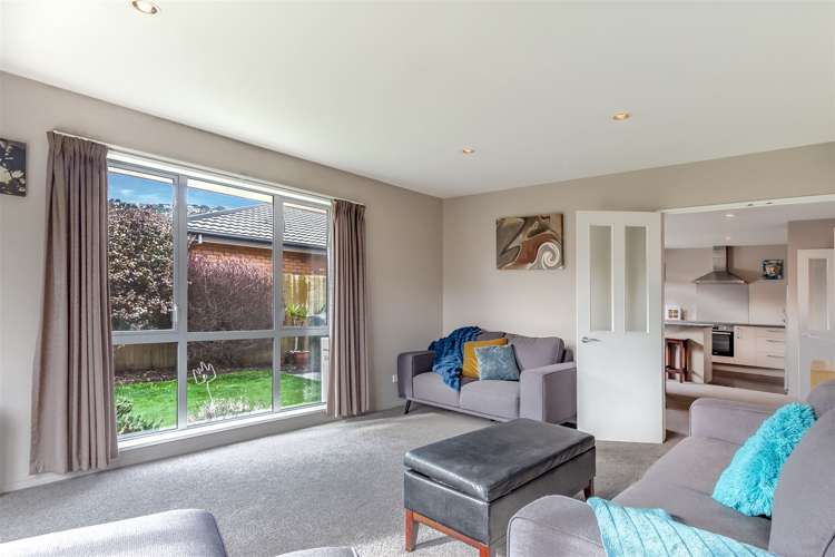 13 The Tors Heathcote Valley_7